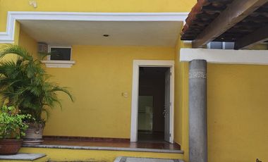 EXCELENTE CASA EN CONDOMINIO CON DOBLE SEGURIDAD 24/7 EN BURGOS TEMIXCO $18,850.00