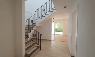 EXCELENTE CASA EN CONDOMINIO CON DOBLE SEGURIDAD 24/7 EN BURGOS TEMIXCO $18,850.00