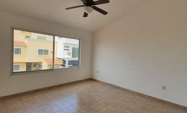 EXCELENTE CASA EN CONDOMINIO CON DOBLE SEGURIDAD 24/7 EN BURGOS TEMIXCO $18,850.00