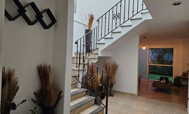 EXCELENTE CASA EN CONDOMINIO CON DOBLE SEGURIDAD 24/7 EN BURGOS TEMIXCO $18,850.00