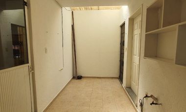 EXCELENTE CASA EN CONDOMINIO CON DOBLE SEGURIDAD 24/7 EN BURGOS TEMIXCO $18,850.00