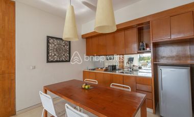 Exquisite Freehold Villa with Ocean Views in Uluwatu