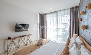 Exquisite Freehold Villa with Ocean Views in Uluwatu