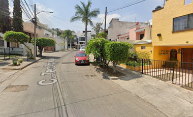 Oportunidad Casa en REMATE BANCARIO -  Calle Teotihuacan, Pinar de la calma, Zapopan Jalisco