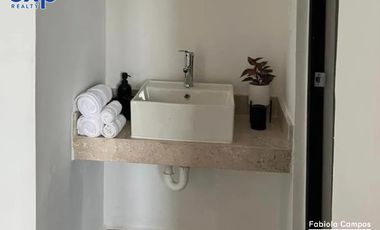 Casa de 2 pisos y 2 recámaras en venta en la zona oriente de Mérida - Entrega octubre 2024