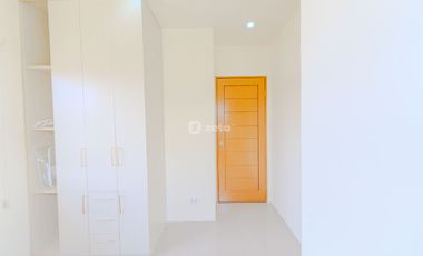 Velmiro Heights for sale