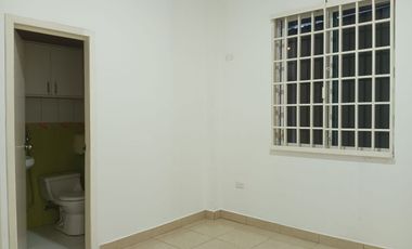 VENDO PROPIEDAD ESQUINERA, IDEAL PARA NEGOCIO O EMPRESA PRECIO DE OPORTUNIDAD.