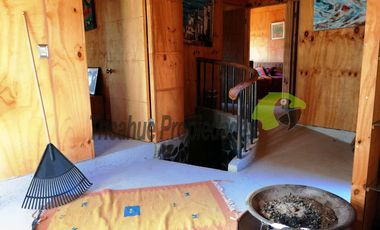 Terreno de 12 hectáreas con orilla de río y casa, Río Hurtado. $180 millones