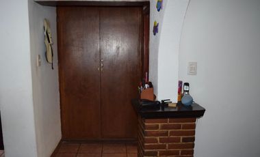 RENTA CASA EN SANTA URSULA CON JARDIN