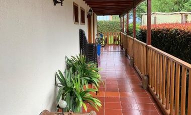 EXCELENTE CASA CAMPESTRE EN VENTA CHIA