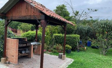 EXCELENTE CASA CAMPESTRE EN VENTA CHIA