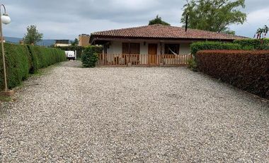 EXCELENTE CASA CAMPESTRE EN VENTA CHIA