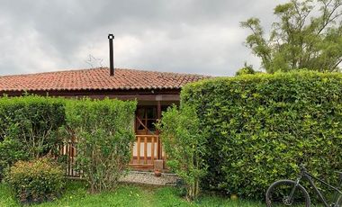 EXCELENTE CASA CAMPESTRE EN VENTA CHIA