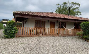 EXCELENTE CASA CAMPESTRE EN VENTA CHIA