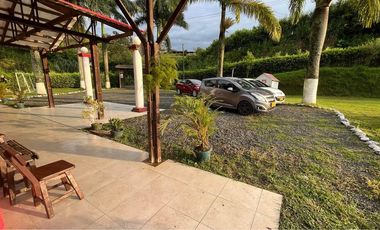 Vendo Finca con piscina en Combia