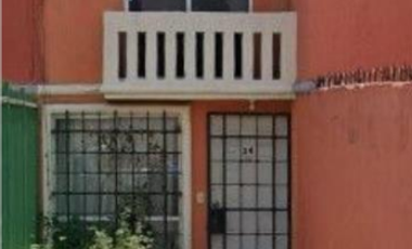 CASA EN HACIENDA LOS ALMENDROS, COL. HACIENDA DE CUAUTITLAN EN CUAUTITLAN,  ¡NO CREDITOS!