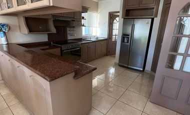 Casa en Venta en el Residencial El Cid