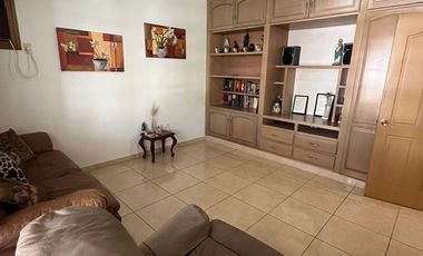 Casa en Venta en el Residencial El Cid