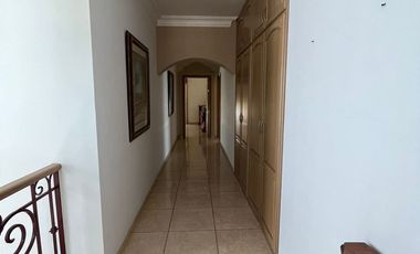 Casa en Venta en el Residencial El Cid