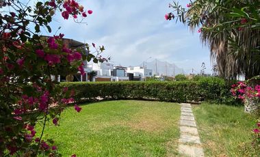 Amplia casa de 6 dormitorios, jardines y terrazas  🏡