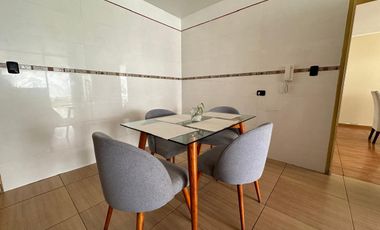 Amplia casa de 6 dormitorios, jardines y terrazas  🏡