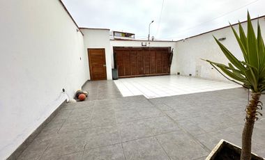 Amplia casa de 6 dormitorios, jardines y terrazas  🏡