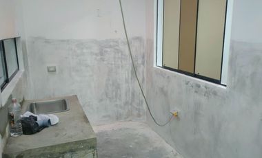 ¡VIVE FRENTE AL PARQUE EN VENTANILLA! SE VENDE AMPLIO DEPARTAMENTO EN URB PEDRO CUEVA