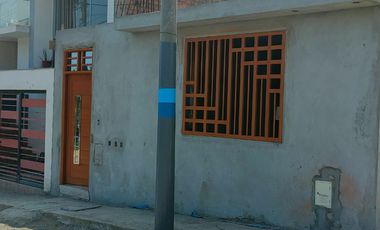 ¡VIVE FRENTE AL PARQUE EN VENTANILLA! SE VENDE AMPLIO DEPARTAMENTO EN URB PEDRO CUEVA