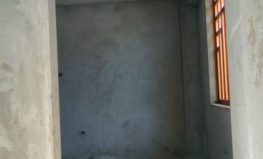 ¡VIVE FRENTE AL PARQUE EN VENTANILLA! SE VENDE AMPLIO DEPARTAMENTO EN URB PEDRO CUEVA