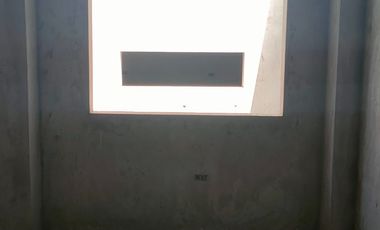 ¡VIVE FRENTE AL PARQUE EN VENTANILLA! SE VENDE AMPLIO DEPARTAMENTO EN URB PEDRO CUEVA