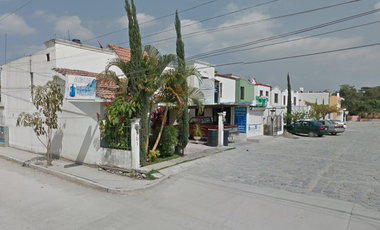 CASA EN PRIV JAIME NUNO, MORALES, VALLES, SAN LUIS POTOSI. ¡CASA EN REMATE! -FQA