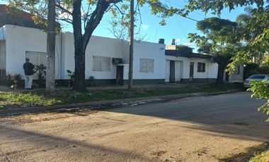 Moreno - Venta - Casa 3 Ambientes A Refaccionar