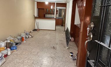 Casa en Venta a 4 cuadras Av. Rio Nilo, Loma Dorada en Tonalá