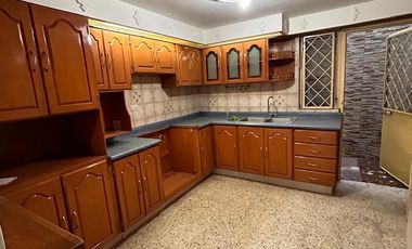 Casa en Venta a 4 cuadras Av. Rio Nilo, Loma Dorada en Tonalá