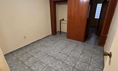 Casa en Venta a 4 cuadras Av. Rio Nilo, Loma Dorada en Tonalá
