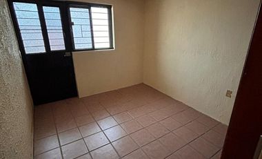 Casa en Venta a 4 cuadras Av. Rio Nilo, Loma Dorada en Tonalá