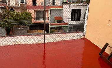 Casa en Venta a 4 cuadras Av. Rio Nilo, Loma Dorada en Tonalá