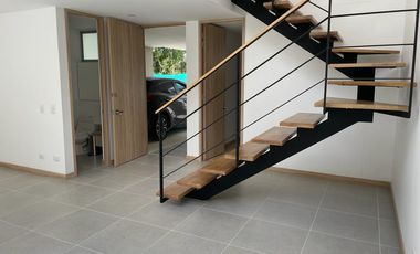 Arriendo Casa en Rionegro sector Gualanday