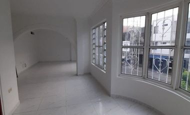 APARTAMENTO EN ALQUILER EN EL SEGUNDO PISO ALTAMIRA PALMIRA