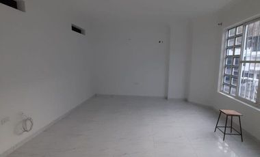 APARTAMENTO EN ALQUILER EN EL SEGUNDO PISO ALTAMIRA PALMIRA