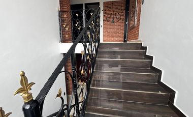 OPORTUNIDAD DE CASA EN VENTAOPORTUNIDAD DE CASA EN VENTA