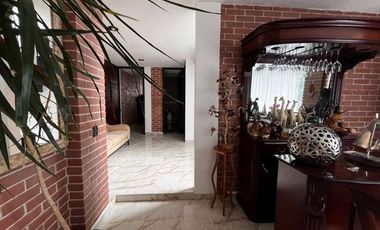 OPORTUNIDAD DE CASA EN VENTAOPORTUNIDAD DE CASA EN VENTA
