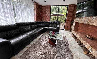 OPORTUNIDAD DE CASA EN VENTAOPORTUNIDAD DE CASA EN VENTA