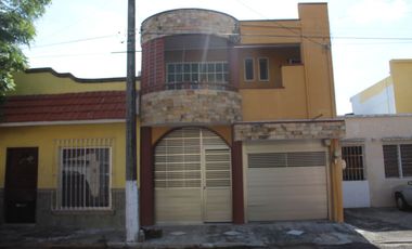 Vendo casa en FRACC. REFORMA