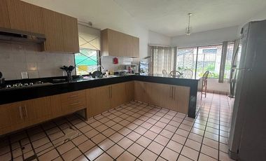 HERMOSA CASA SOLA AL NORTE DE CUERNAVACA
