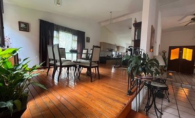 HERMOSA CASA SOLA AL NORTE DE CUERNAVACA