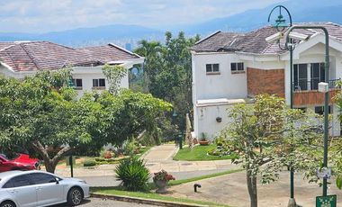 VENTA CASA CAMPESTRE RUITOQUE CONDOMINIO - CONJUNTO LA LOMA 4 HAB