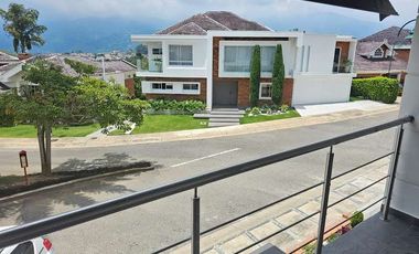 VENTA CASA CAMPESTRE RUITOQUE CONDOMINIO - CONJUNTO LA LOMA 4 HAB