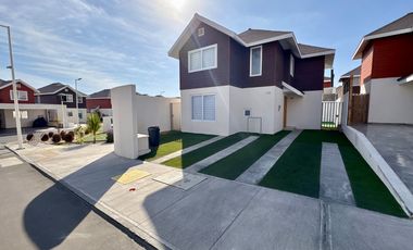 Arriendo casa casi nueva condominio dunas costa laguna Antofagasta