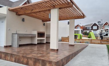 Arriendo casa casi nueva condominio dunas costa laguna Antofagasta